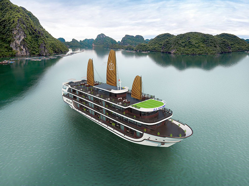 Tour Du Thuyền La Regina Legend – 2 Ngày 1 Đêm
