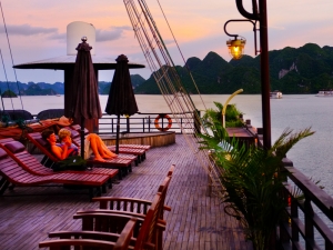Tour Du Thuyền Pelican Hạ Long – 2 Ngày 1 Đêm