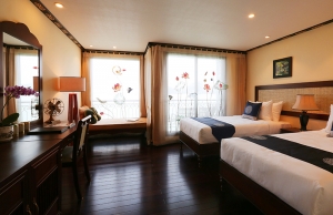 Tour Du Thuyền Indochine – Lan Hạ – 2 Ngày 1 Đêm