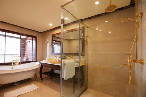 Tour Du Thuyền Indochine – Lan Hạ – 2 Ngày 1 Đêm
