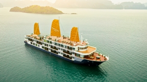 Tour Du Thuyền Sealife Legend – 2 Ngày 1 Đêm