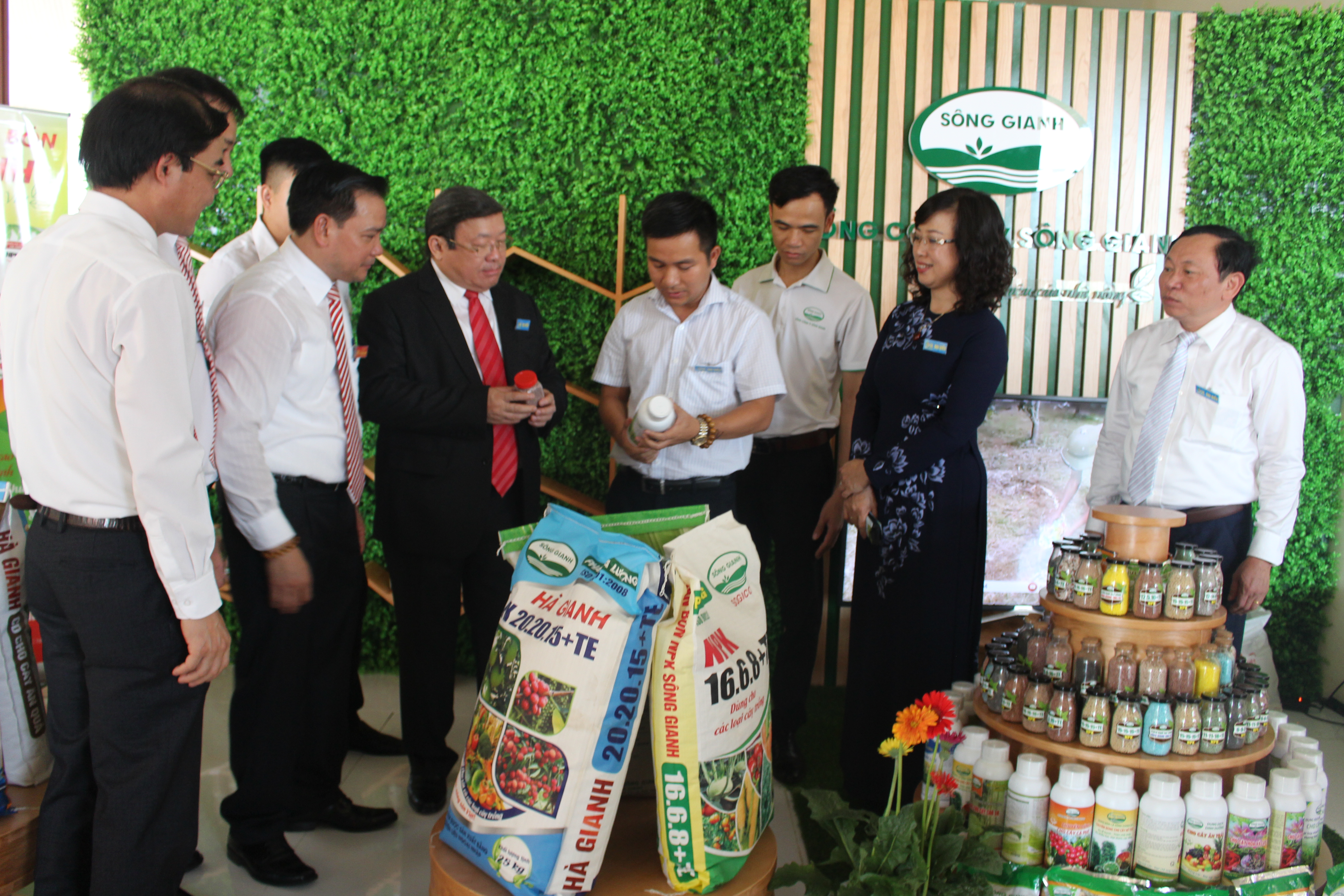 Tổng công ty Sông Gianh đồng hành cùng nông dân tỉnh Bắc Ninh